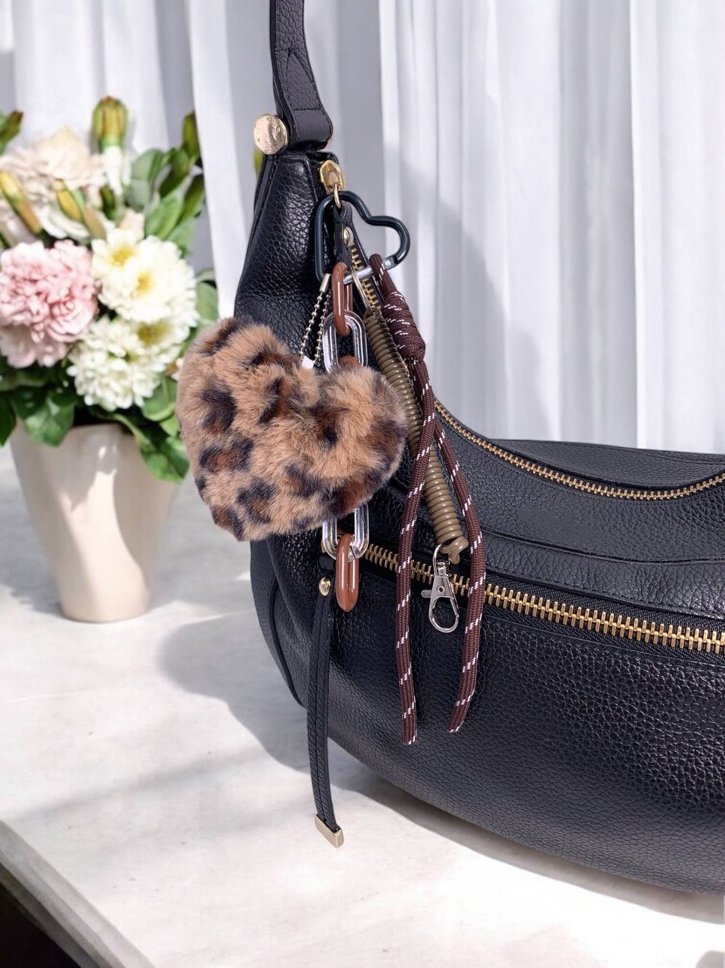 Leopard-Herz Taschenanhänger und Schlüsselanhänger