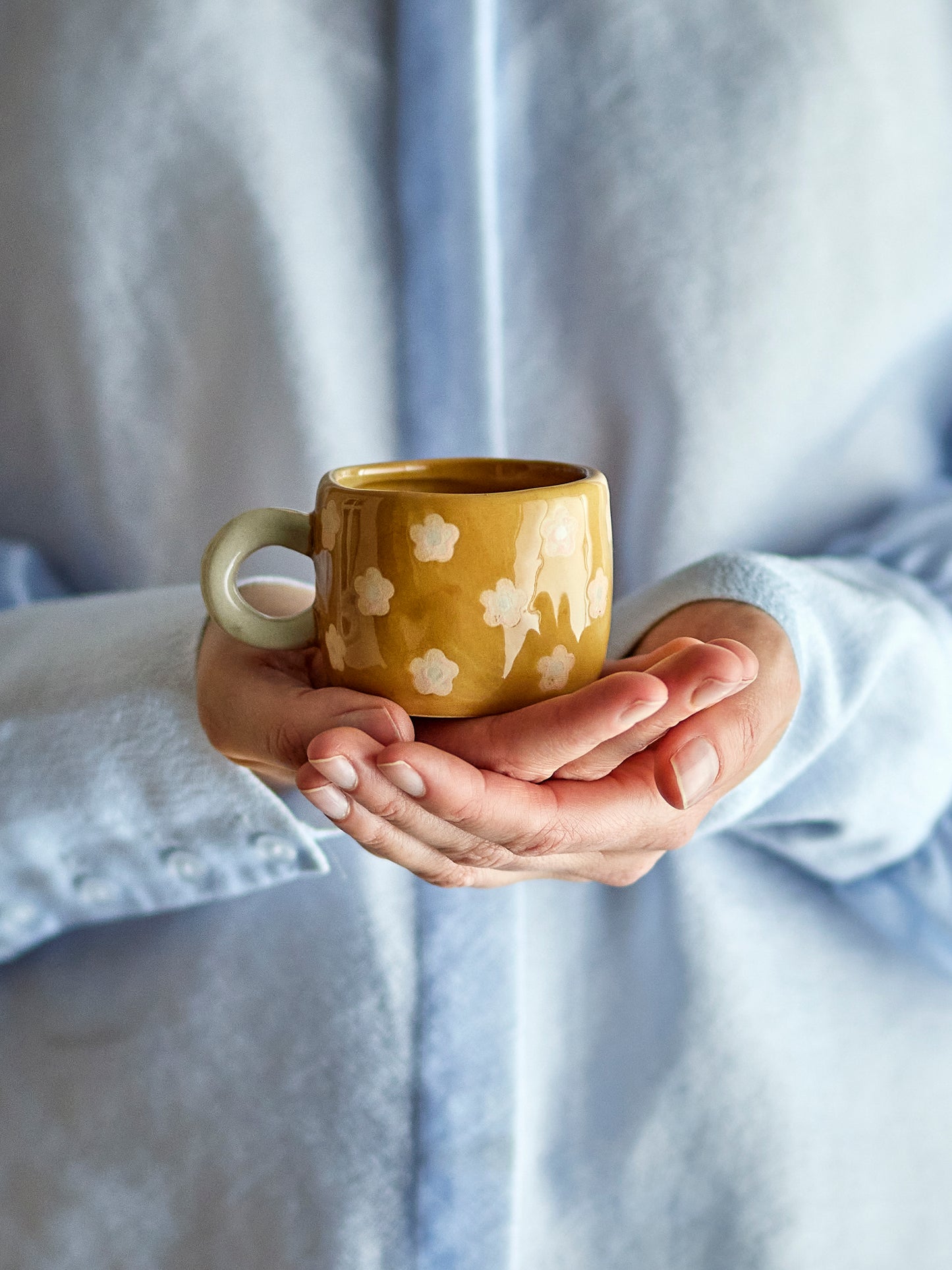 Nini Tasse Steingut Braun
